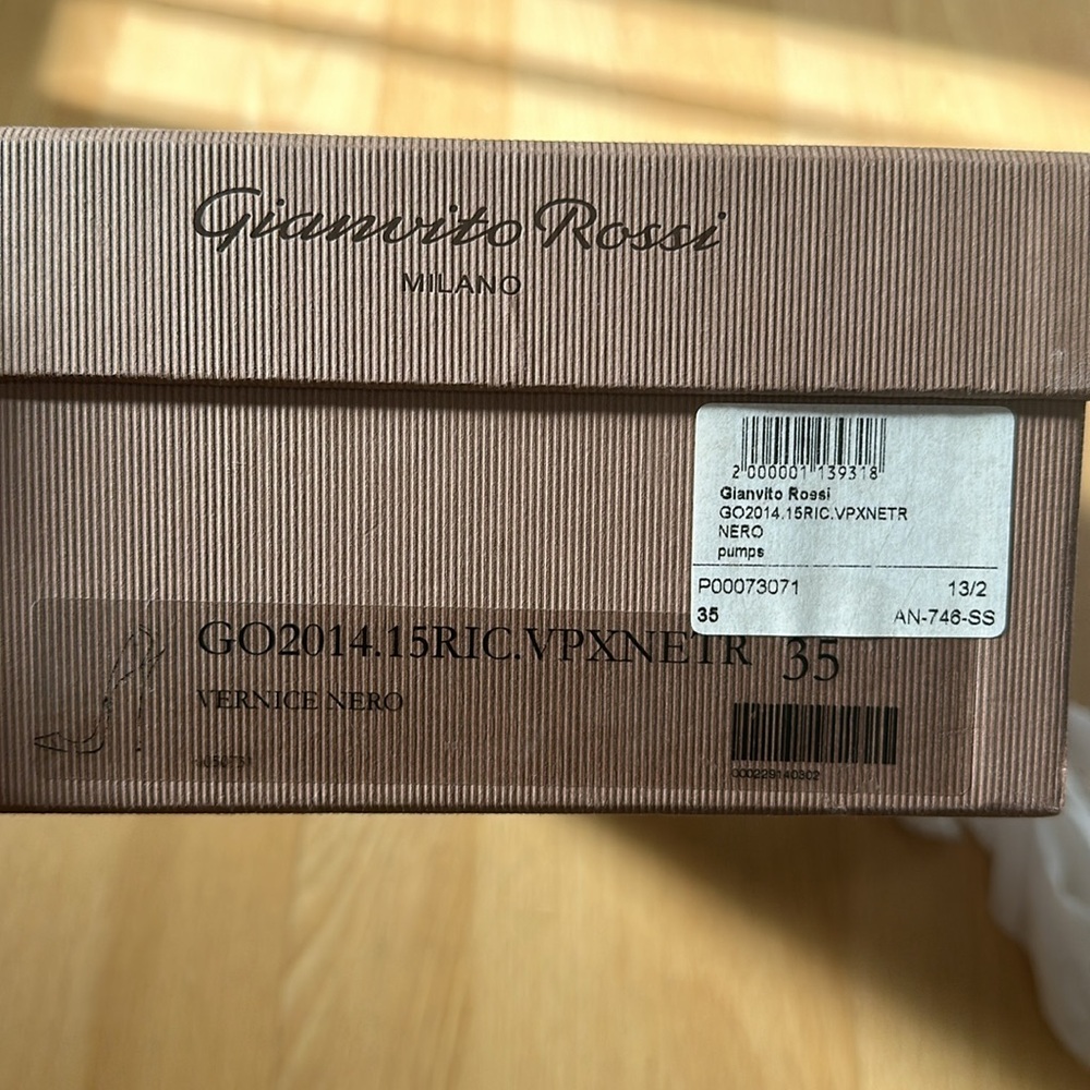 Gianvito Rossi plexi heels pumps size 35 - Picture 9 of 14